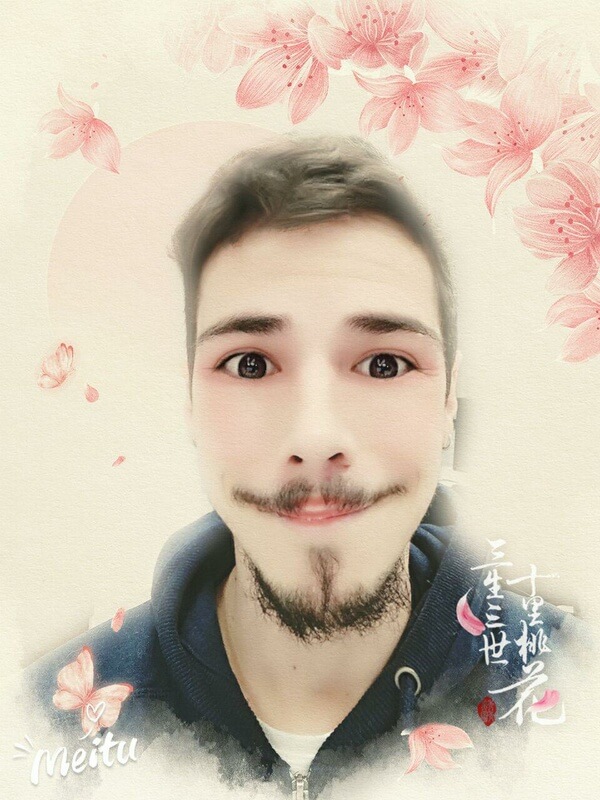 Screenshot Meitu APK v12.5.0 untuk Edit Foto & Video di Android